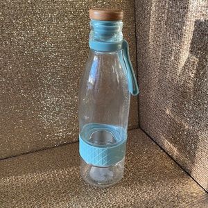 Ello Glass and Pale Blue Rubber Infuser Bottle